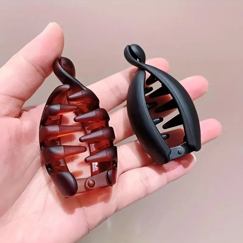 Women's Vintage Oval Leopard Print Non-Slip Hair Clips - Amber and Black Fashion Accessories for Secure Ponytails and Bun Hairstyles